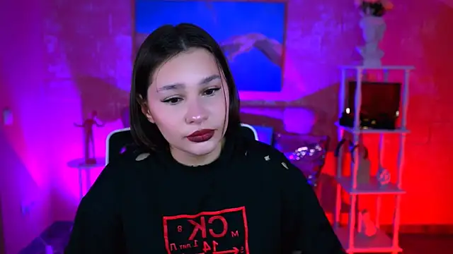 Chat XXX ao vivo de KimClarks_