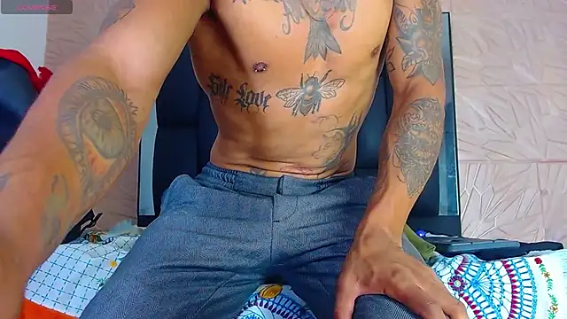 Hot_Latino_x Live XXX-chat