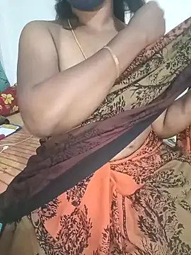 Tamil-hotwife webcam show