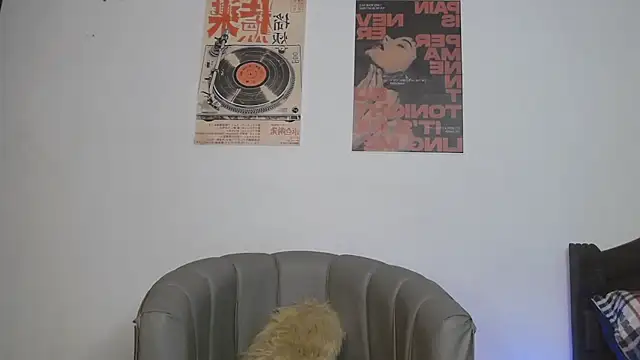 CoralieBronson Chat XXX in diretta