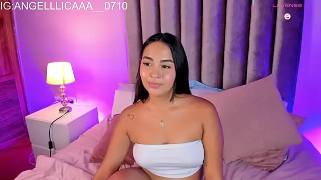 Little_Angelica18 Live XXX-chat
