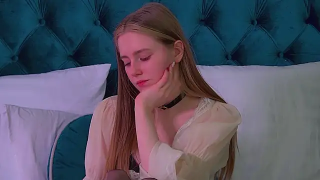 XXX chat uživo modela LexiBookwell