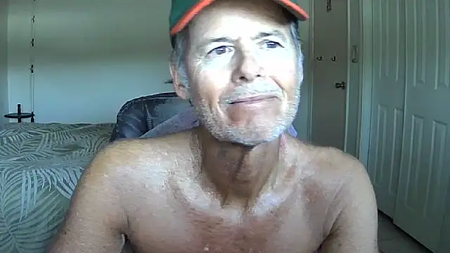 Czat XXX na żywo – nakeedcowboi65