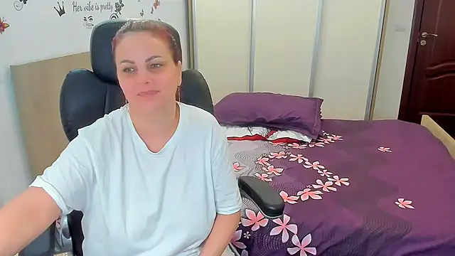 Adelamilfsex Live XXX Chat