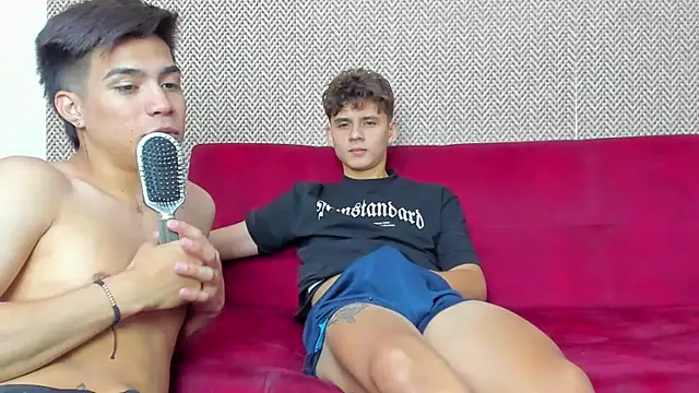 willy_sexxx18: απευθείας συνομιλία ΧΧΧ