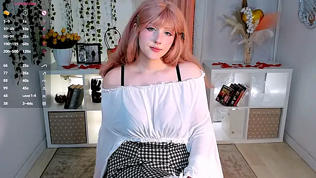 DelilahTaylor live XXX chat