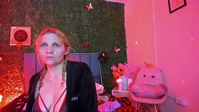 Czat XXX na żywo – Evangelyne_rose