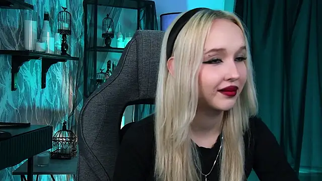 MaoqiBeverly Chat XXX in diretta