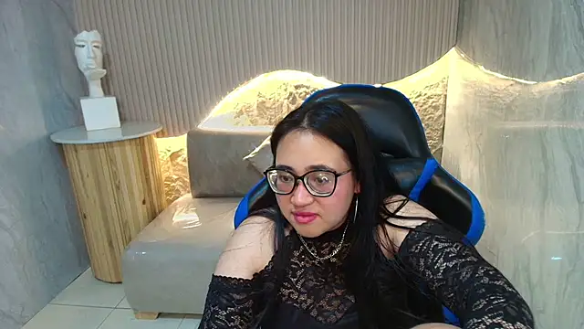 Czat XXX na żywo – bunny_mich_r