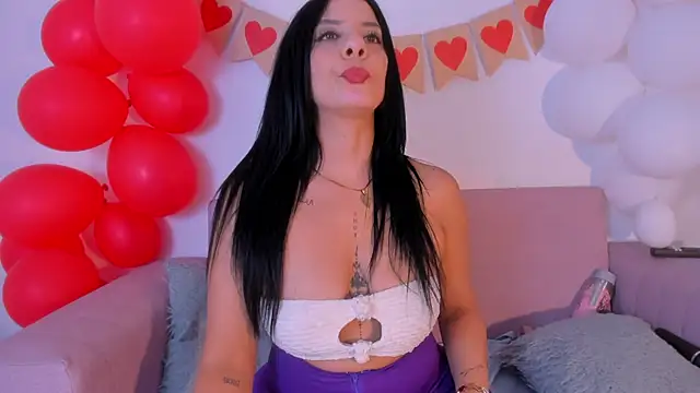 Chat +18 de alanismorgan ao vivo