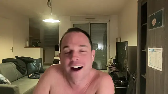 jujusparrow31 Adlı Modelin Canlı XXX Sohbeti