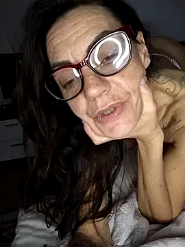 Chat XXX en directo de Eimikuro11