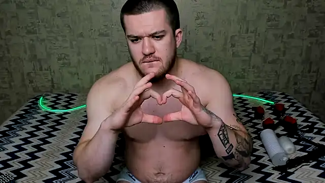 Well_boy Adlı Modelin Canlı XXX Sohbeti