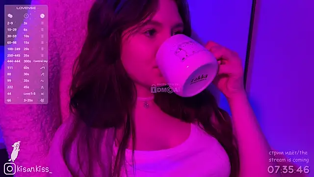 XXX chat uživo modela kisankiss