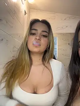 Czat XXX na żywo – Antonella_Julieta