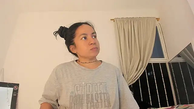 XXX chat uživo modela chiarafustox