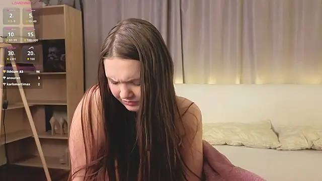 Chat +18 de MyeshaKorsak ao vivo