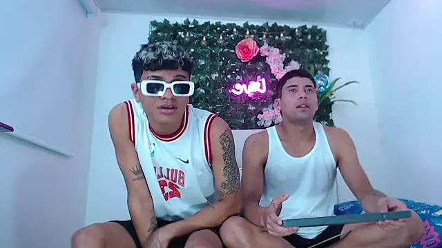 Jane_kiro Adlı Modelin Canlı XXX Sohbeti