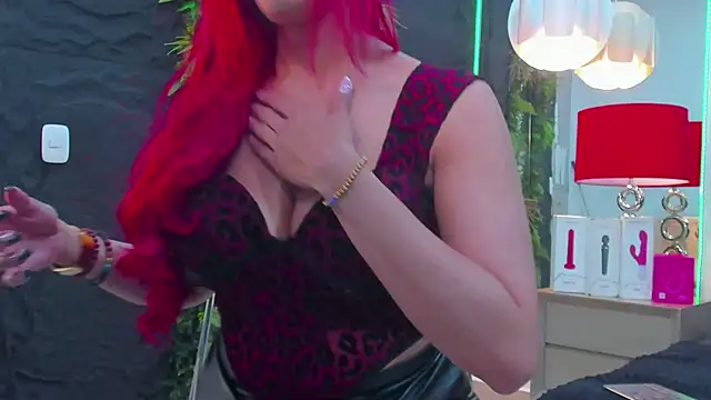 Chat XXX en directo de AllissaBrowm