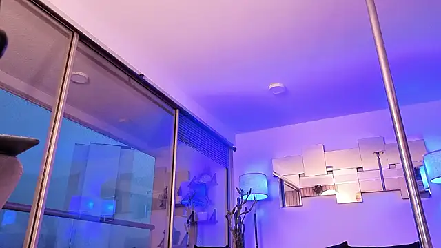 mandi4pole_ – Naživo XXX chat