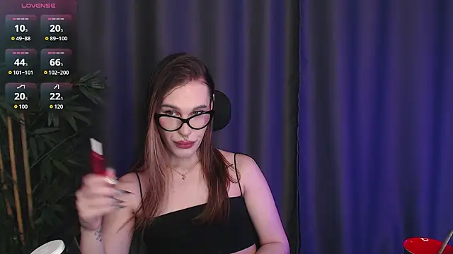 دردشة Cassie_Bae الجنسية المباشرة