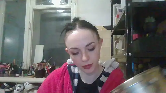 Chatroom XXX en direct de Trinsy_Love