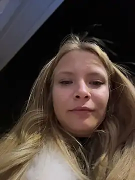 AnastasiaAniess' Live XXX Chat