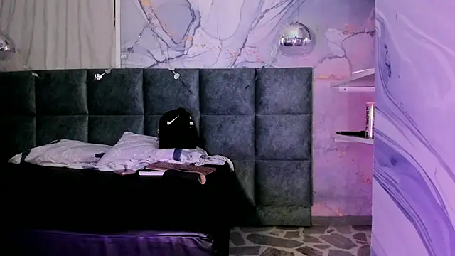 دردشة AntonellaRossi الجنسية المباشرة