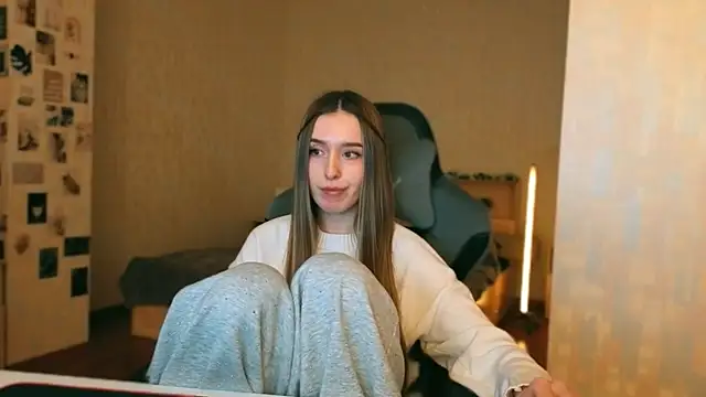 yourrdanceteacher Adlı Modelin Canlı XXX Sohbeti