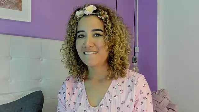 Charlotte11-11 – Live XXX-chat