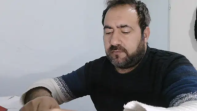 Chatroom XXX en direct de big_snakee