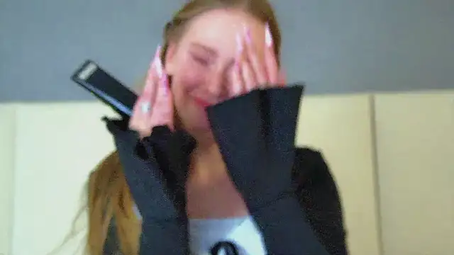 AgataFoxleyのウェブカメラショー