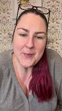 Lacey-BBW Show Webcam