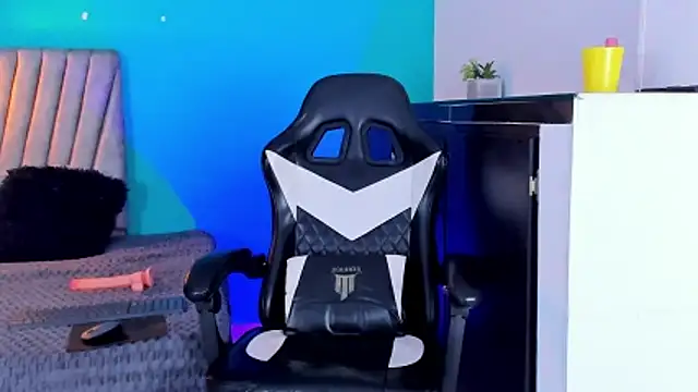 Chat XXX en directo de NicolasTorrez