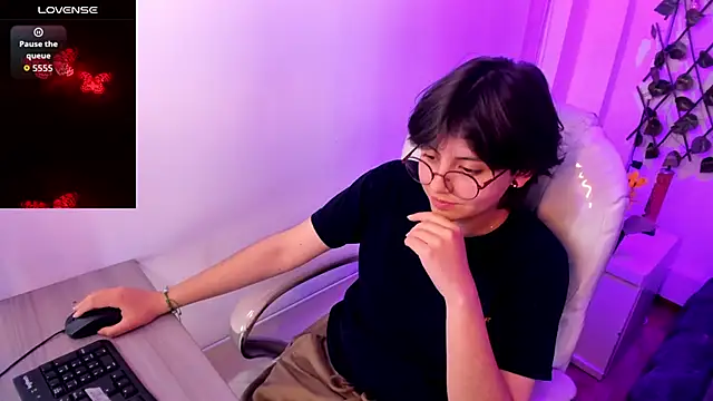 Nathaly_ds: απευθείας συνομιλία ΧΧΧ