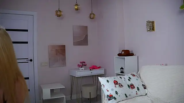 SunnivaCovil élő XXX-chatje