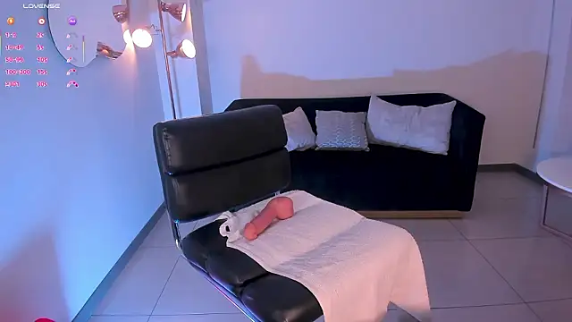 TaraLawrence 라이브 XXX 채팅