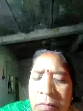 Loomaraj Pertunjukan Webcam