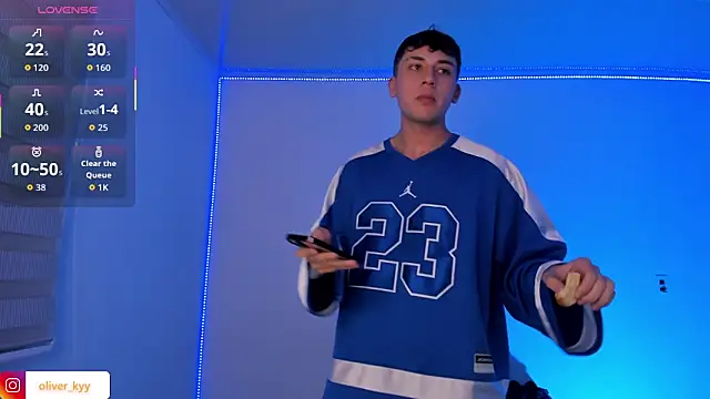 XXX chat uživo modela oliver_kyy