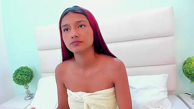 Maray_Lous Adlı Modelin Canlı XXX Sohbeti