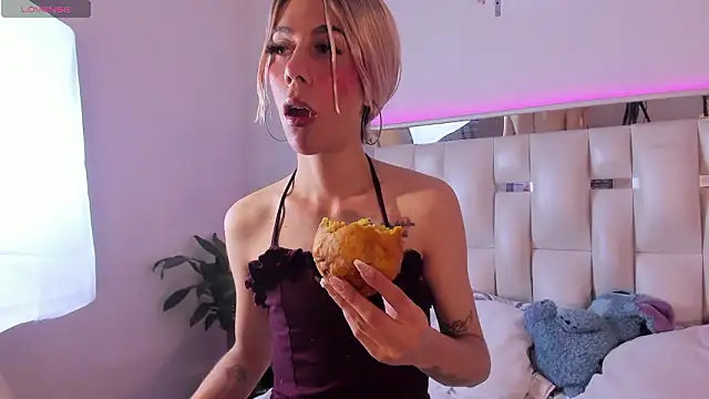 Darlyn_tenderhot__: απευθείας συνομιλία ΧΧΧ