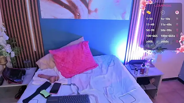 La_Diabla_111_'s Live XXX Chat