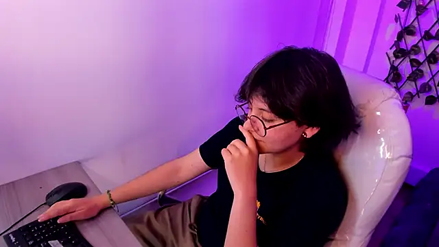 Nathaly_dsn Live XXX chat