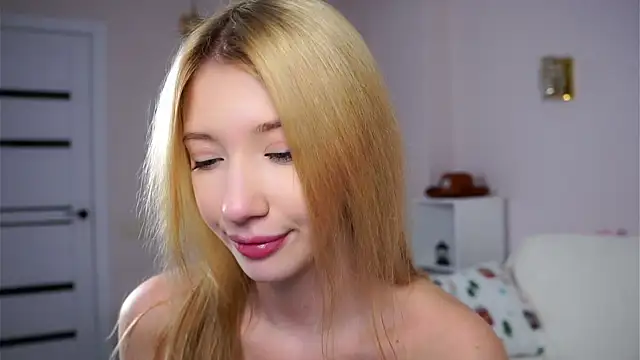 SunnivaCovil – Live XXX-chat