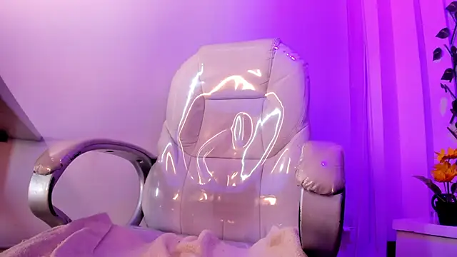 Nathaly_dsn Live XXX chat