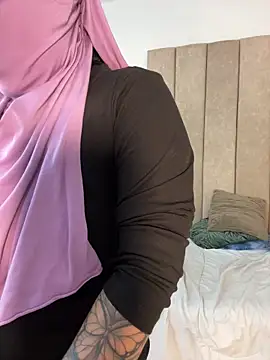 rashaaa_'s Webcam Show