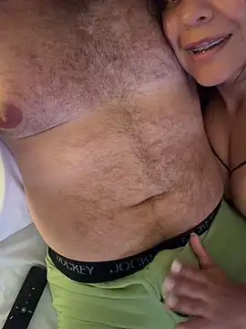 Czat XXX na żywo – JonJ0