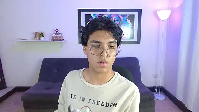 Maecum18 Webcam Show