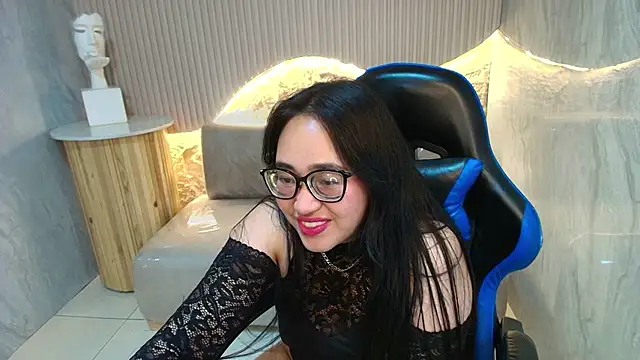 Chat +18 de bunny_mich_r ao vivo