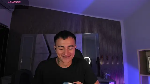 LiamDeep Chat XXX live